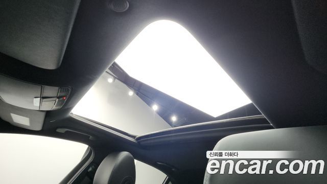 Mercedes-Benz E-Class E220d 4MATIC AMG Line
