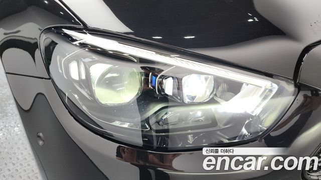 Mercedes-Benz E-Class E220d 4MATIC AMG Line