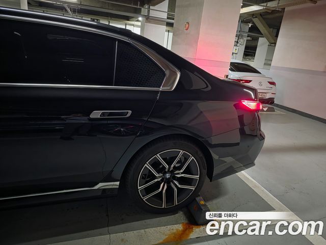BMW 7-Series 740d xDrive M Sport