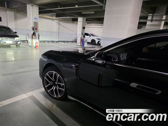 BMW 7-Series 740d xDrive M Sport