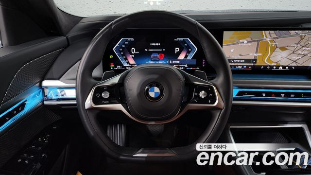 BMW 7-Series 740i sDrive Design Pure Excellence