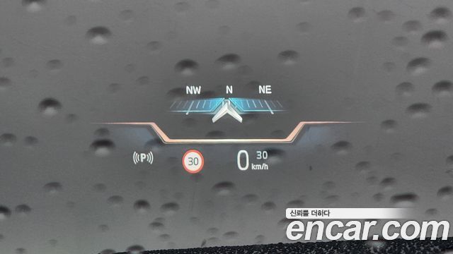 BMW 7-Series 740i sDrive Design Pure Excellence