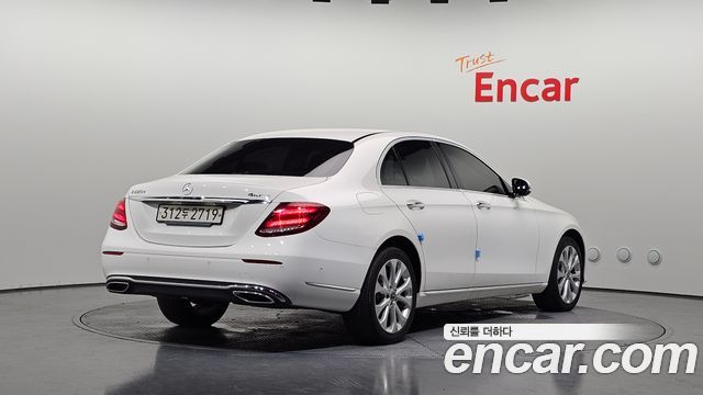 Mercedes-Benz E-Class E220d 4MATIC Exclusive
