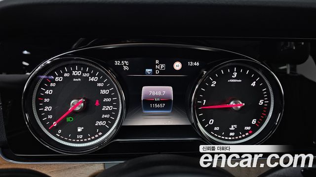 Mercedes-Benz E-Class E220d 4MATIC Exclusive