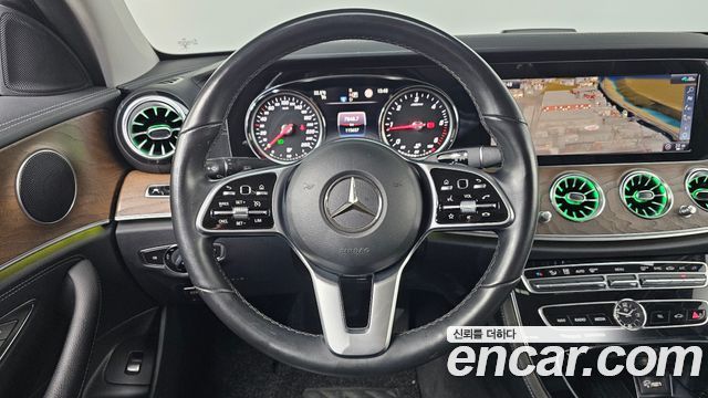 Mercedes-Benz E-Class E220d 4MATIC Exclusive