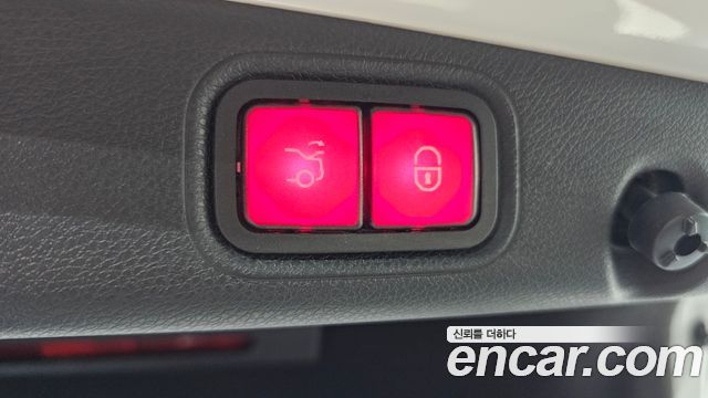 Mercedes-Benz E-Class E220d 4MATIC Exclusive