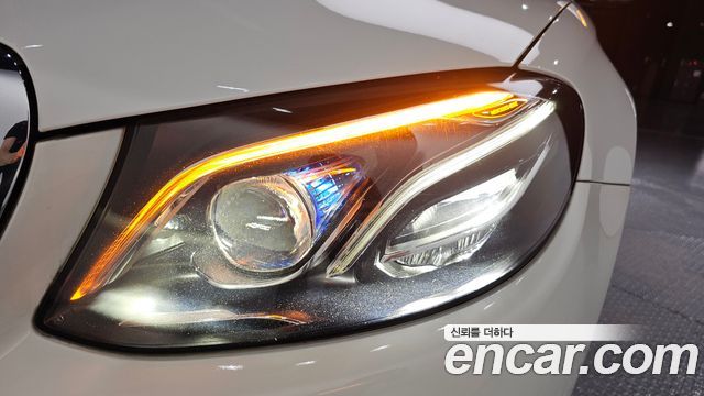 Mercedes-Benz E-Class E220d 4MATIC Exclusive