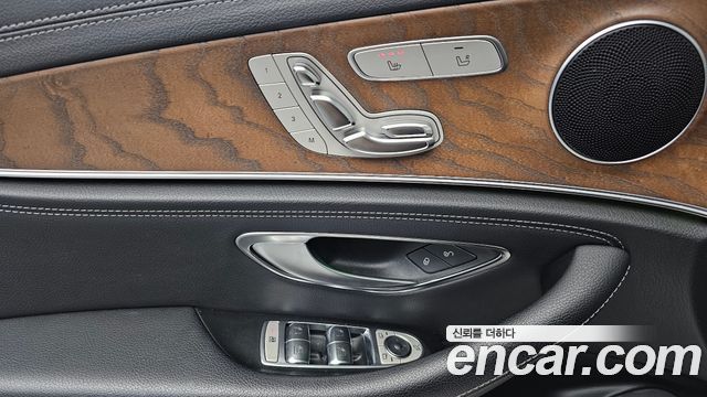 Mercedes-Benz E-Class E220d 4MATIC Exclusive