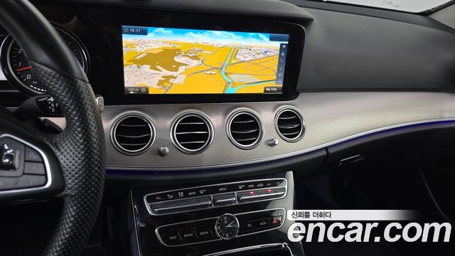 Mercedes-Benz E-Class E200 Avantgarde