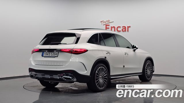 Mercedes-Benz GLC-Class GLC300 4MATIC AMG Line