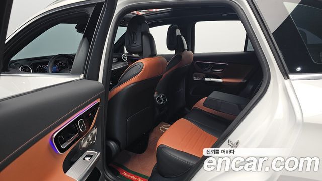 Mercedes-Benz GLC-Class GLC300 4MATIC AMG Line