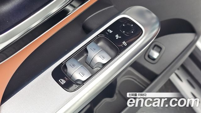 Mercedes-Benz GLC-Class GLC300 4MATIC AMG Line