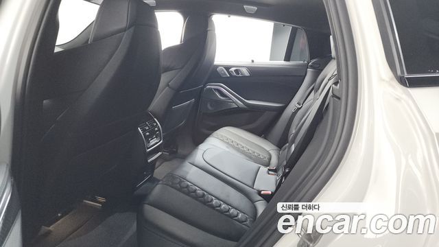 BMW X6M 4.4