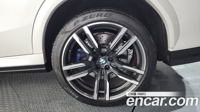 BMW X6M 4.4