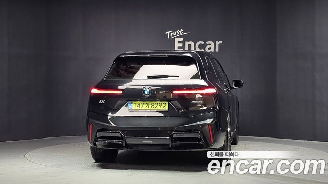 BMW iX xDrive60 M Sport Pro