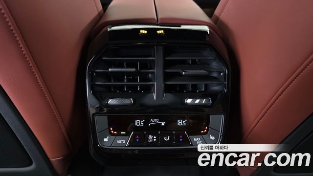 BMW iX xDrive60 M Sport Pro