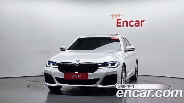 BMW 5-Series 520i Luxury