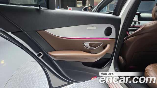 Mercedes-Benz E-Class E250 Avantgarde