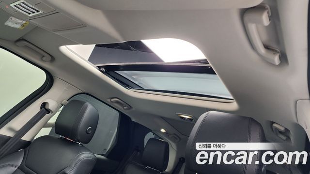 Land Rover Discovery 2.0 SD4 SE