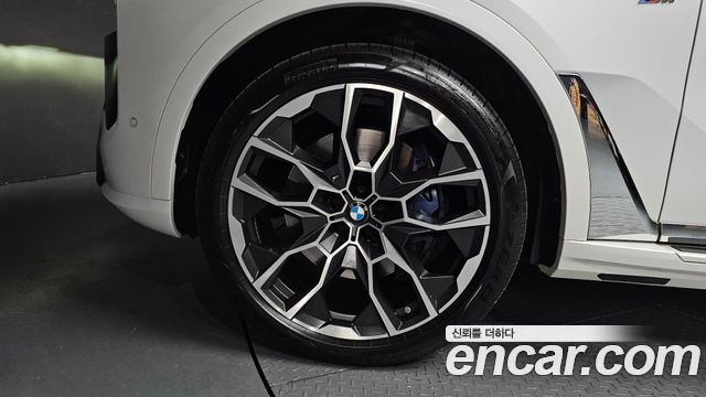 BMW X7 xDrive 40i M Sport 6STR
