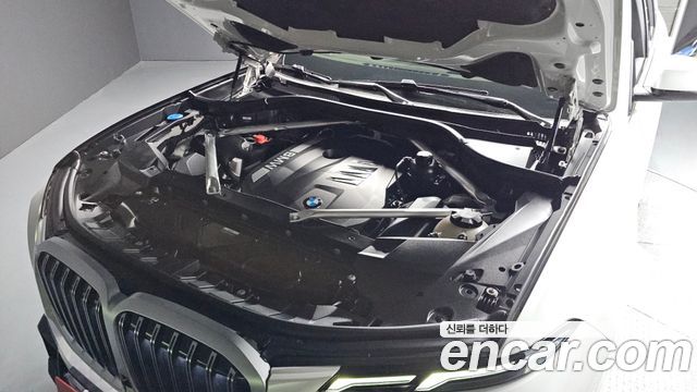 BMW X7 xDrive 40i M Sport 6STR