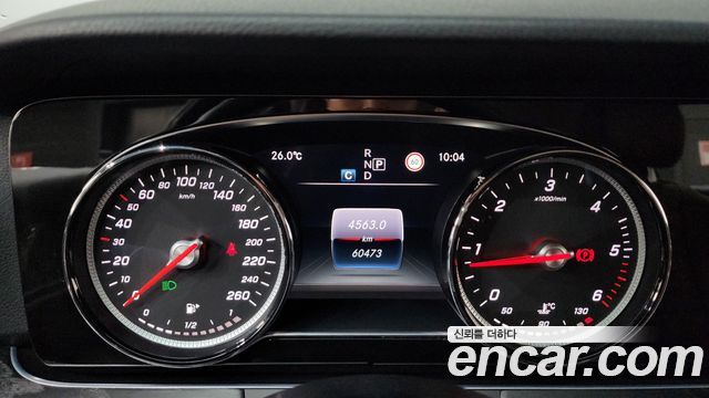 Mercedes-Benz E-Class E220d Avantgarde