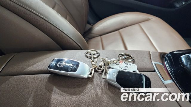 Mercedes-Benz E-Class E220d Avantgarde