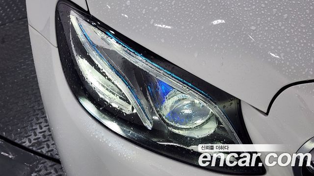 Mercedes-Benz E-Class E220d Avantgarde