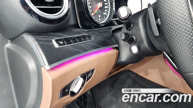 Mercedes-Benz E-Class E220d Avantgarde