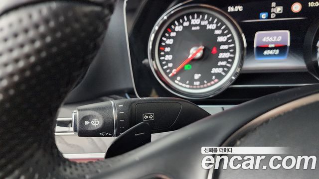 Mercedes-Benz E-Class E220d Avantgarde