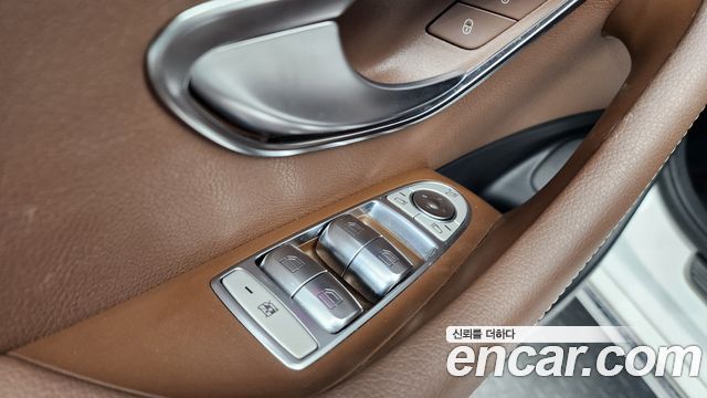 Mercedes-Benz E-Class E220d Avantgarde