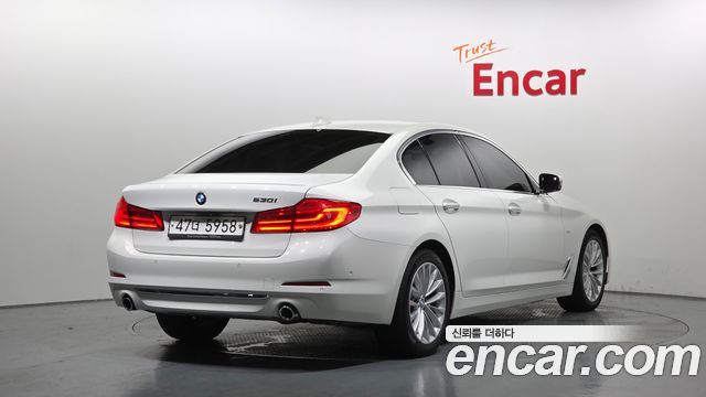 BMW 5-Series 530i Luxury Plus
