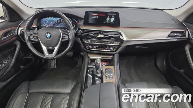BMW 5-Series 530i Luxury Plus
