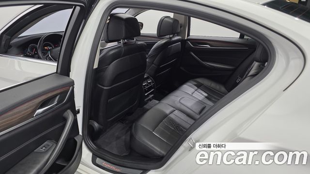 BMW 5-Series 530i Luxury Plus