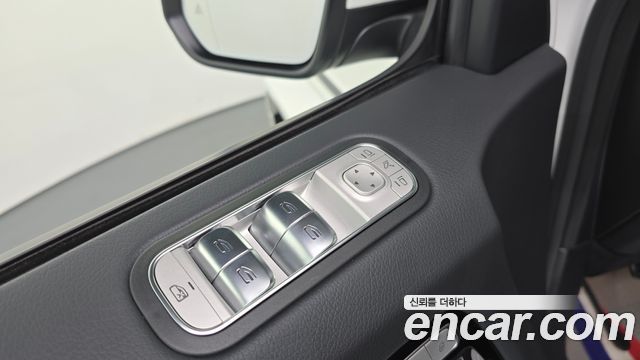 Mercedes-Benz G-Class AMG G63