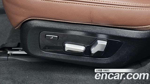 BMW X7 xDrive 40i Design Pure Excellence 7-Seater