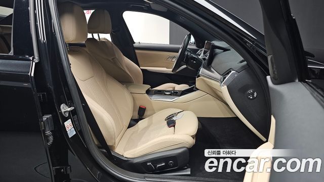 BMW 3-Series 320i M Sport