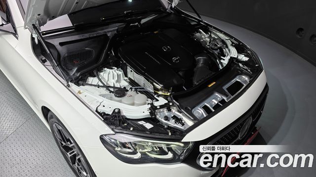 Mercedes-Benz E-Class E200 Avantgarde