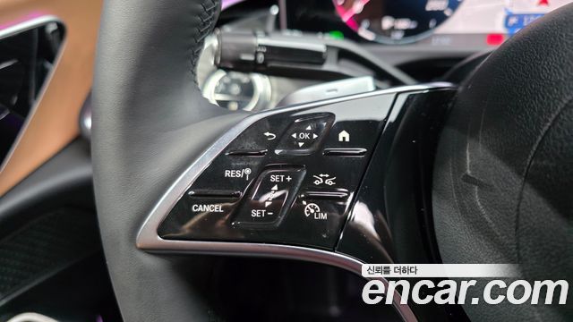 Mercedes-Benz E-Class E200 Avantgarde