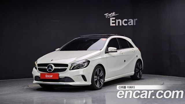 Mercedes-Benz A-Class A200