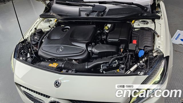 Mercedes-Benz A-Class A200