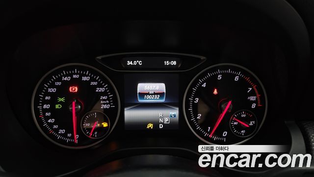 Mercedes-Benz A-Class A200