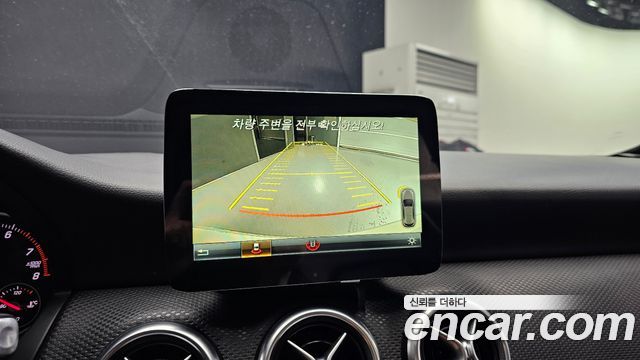 Mercedes-Benz A-Class A200