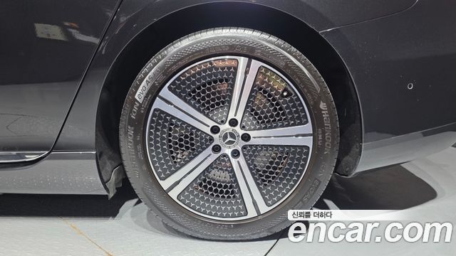 Mercedes-Benz EQS EQS350