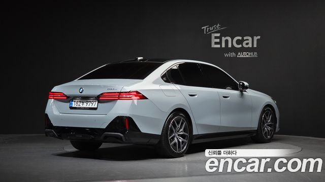 BMW 5-Series 523d M Sport
