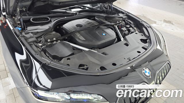 BMW 7-Series 740i sDrive M Sport Individual