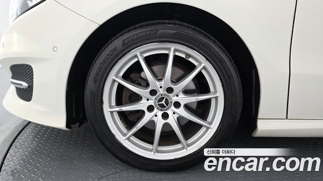 Mercedes-Benz B-Class B200 d