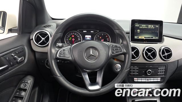 Mercedes-Benz B-Class B200 d