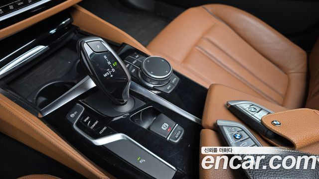 BMW 5-Series 520d Luxury Special Edition