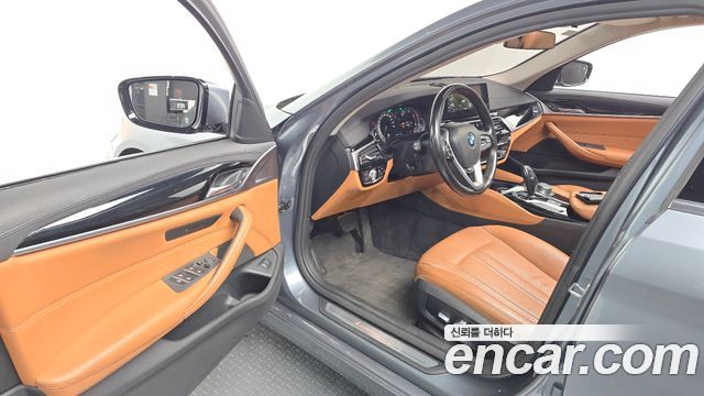 BMW 5-Series 520d Luxury Special Edition